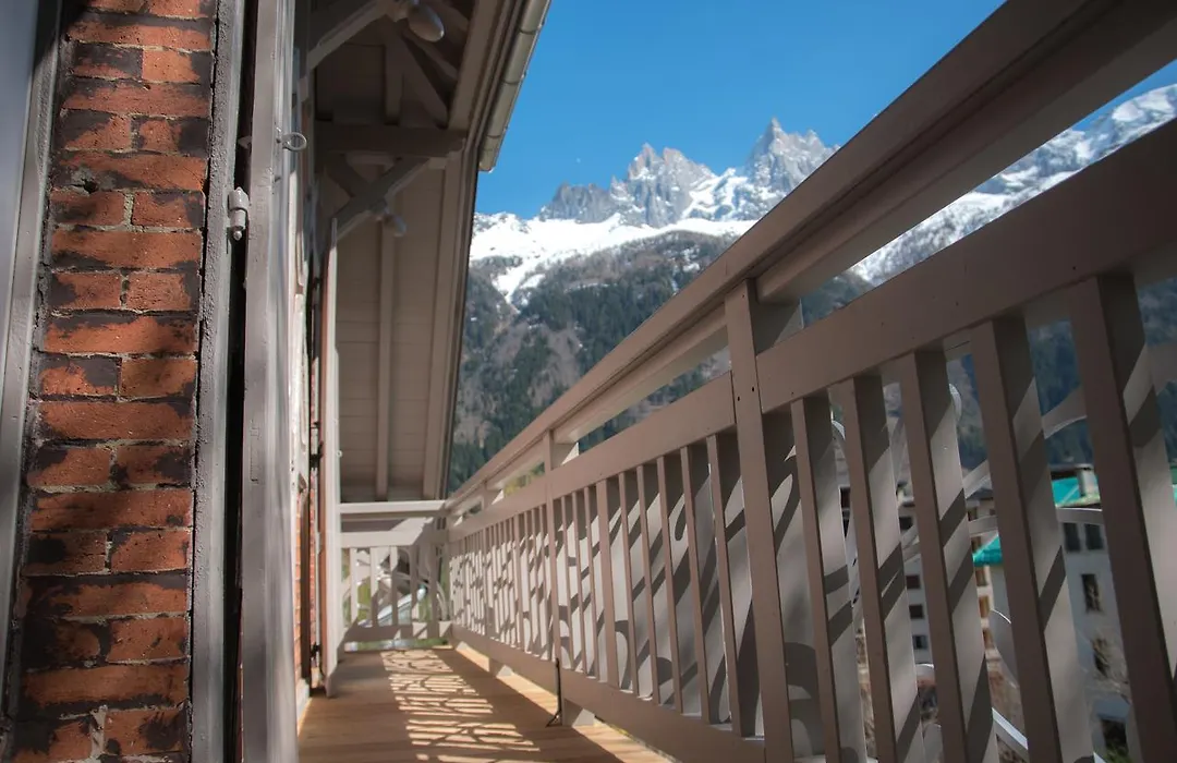 Appart'Hotel Aiguille Verte & Spa-1